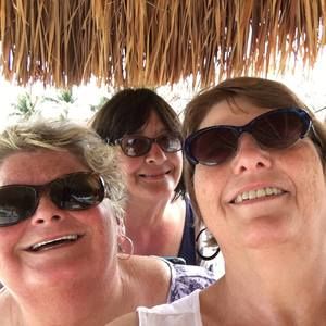 Meet your Posher, Danna